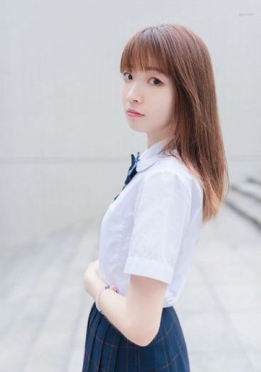 姐姐妹妹站起来