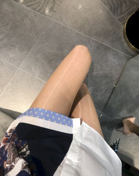 财联社