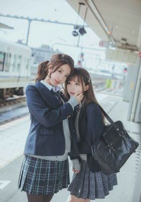 独家